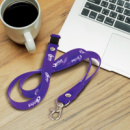 Silicone Lanyard+in use