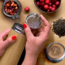 NATURA Bamboo Vacuum Bottle+in use